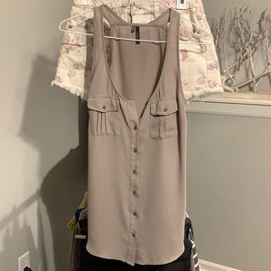 Maurices Ecru button down sleeveless Top S